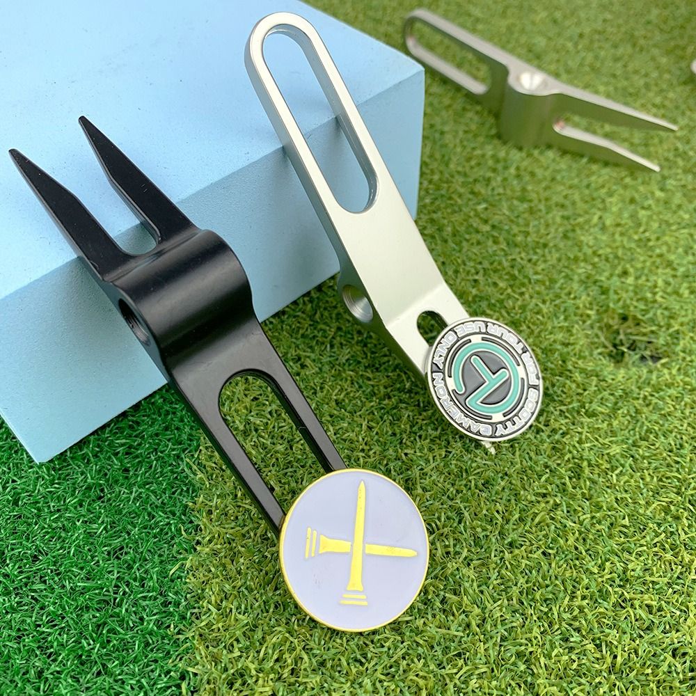 أداة إصلاح عيوب العشب في ملعب  - مراجعة Divot Repair Tool وسعره